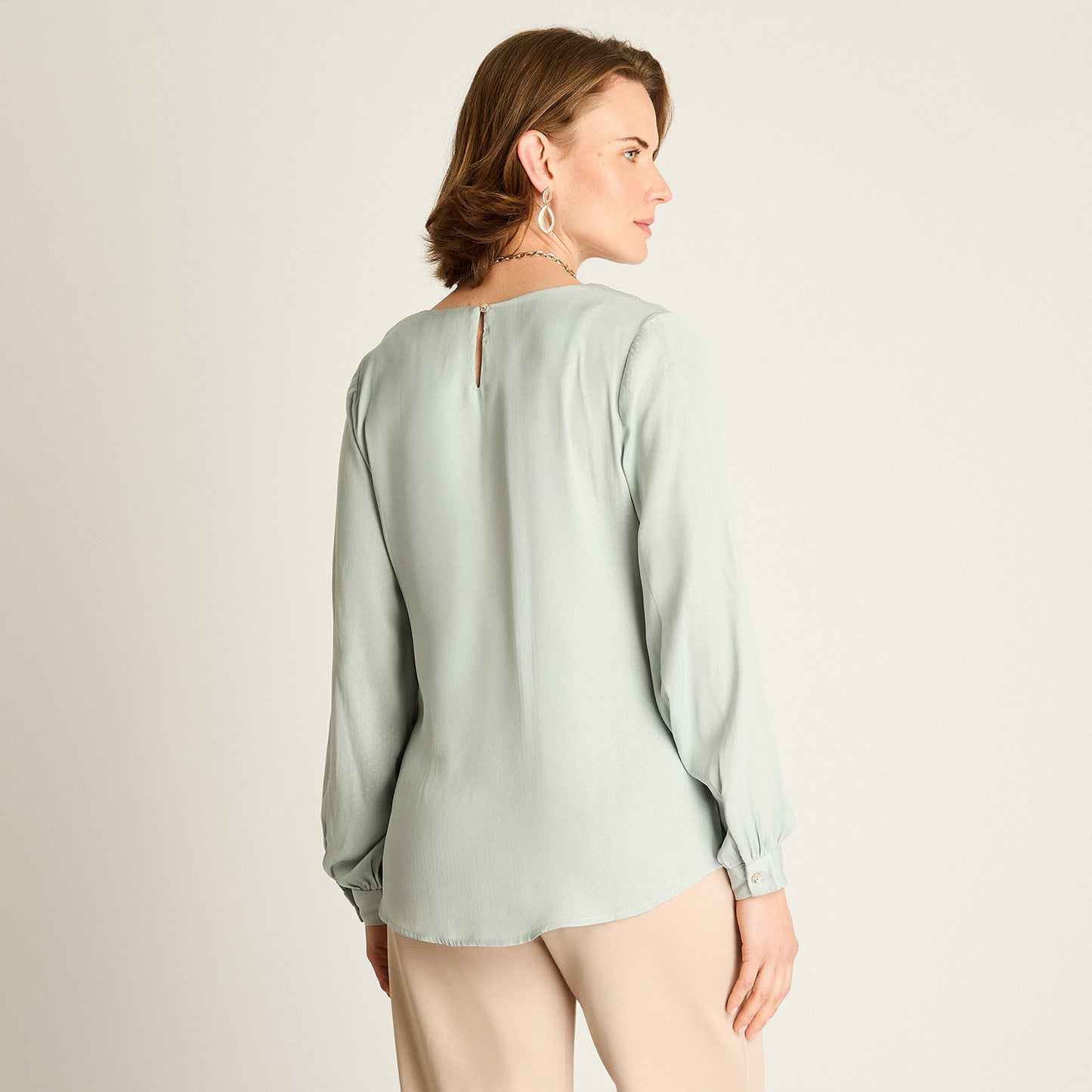 Blusa Menta Cuello en V