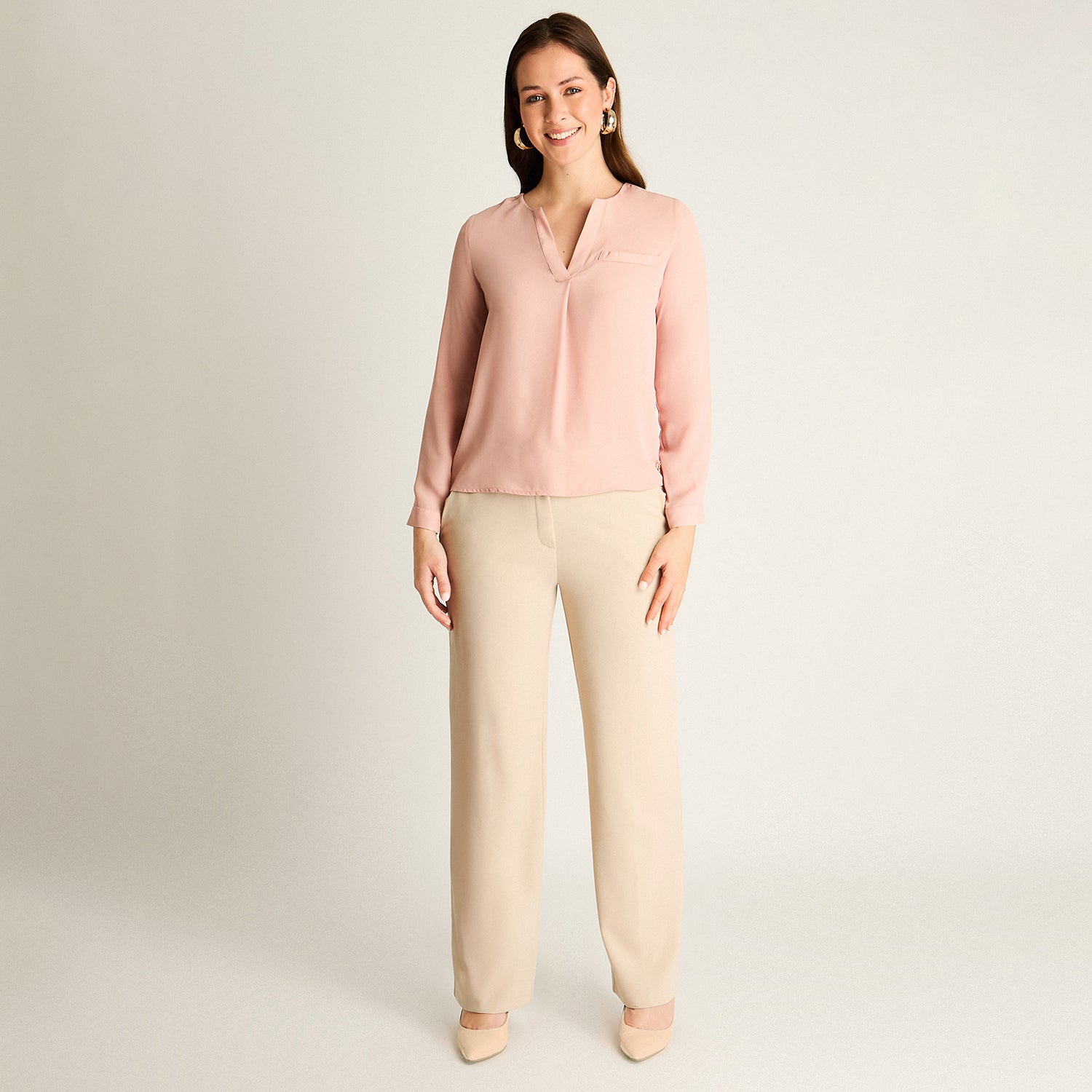 Blusa Rosada con Escote V