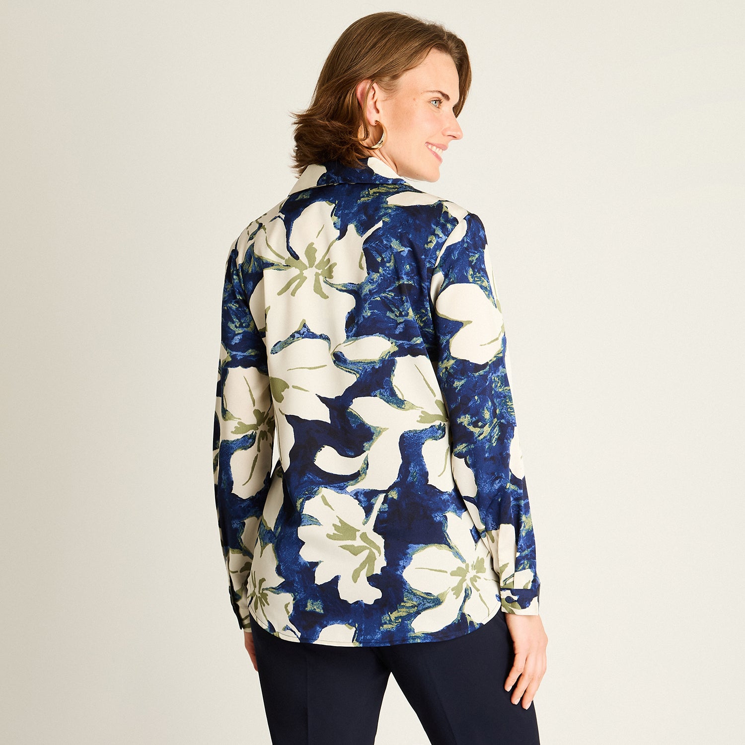 Blusa Azul Estampada con Caída Fluida