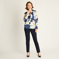 Blusa Azul Estampada con Caída Fluida