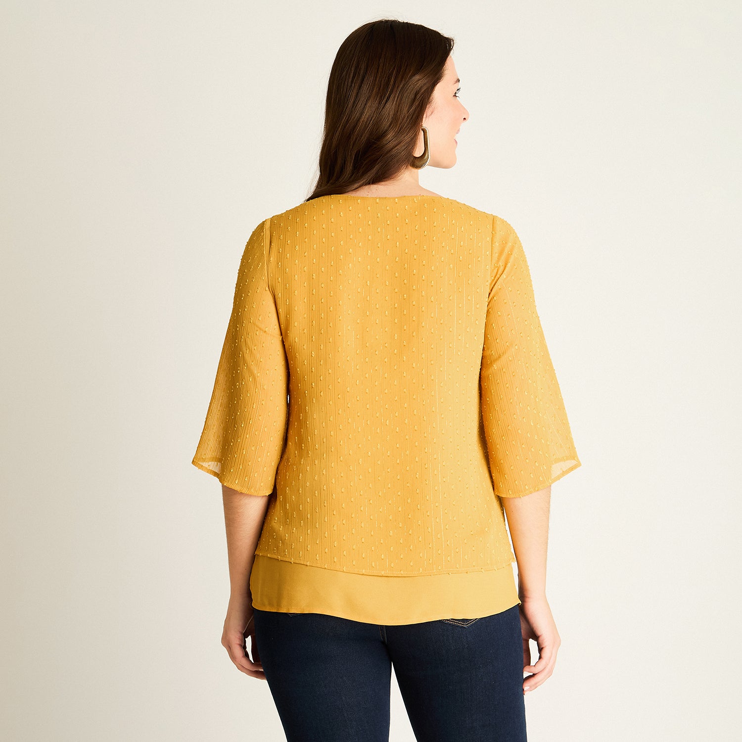 Blusa Mostaza con Terminación en Capas