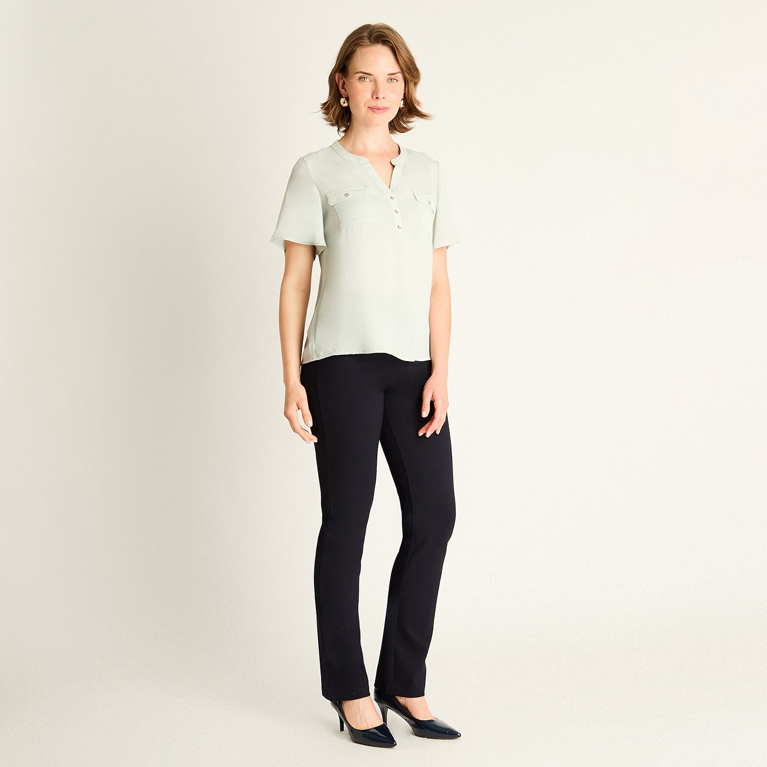 Blusa Menta con Bolsillos Frontales