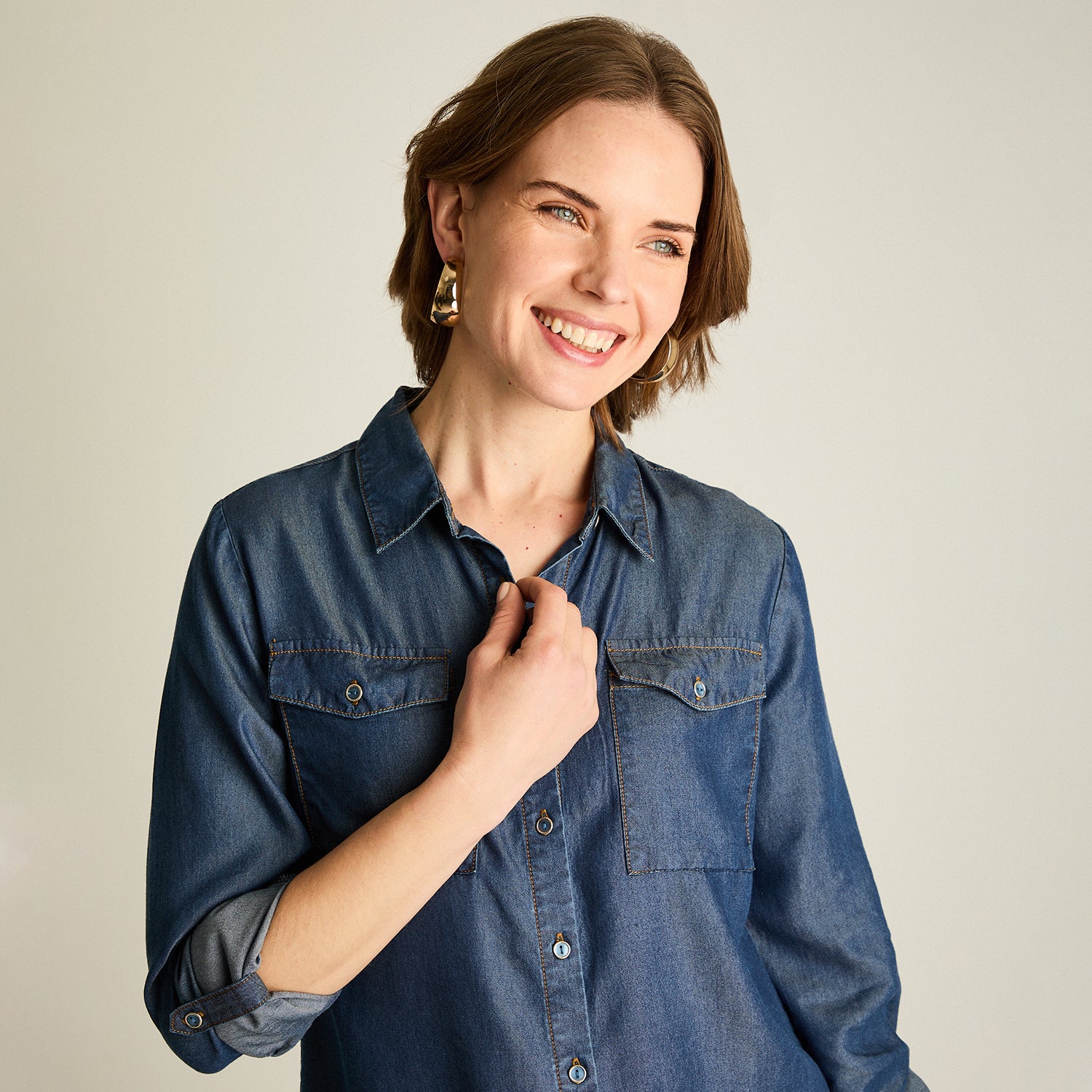 Blusa Azul Estilo Camisero en Lyocell