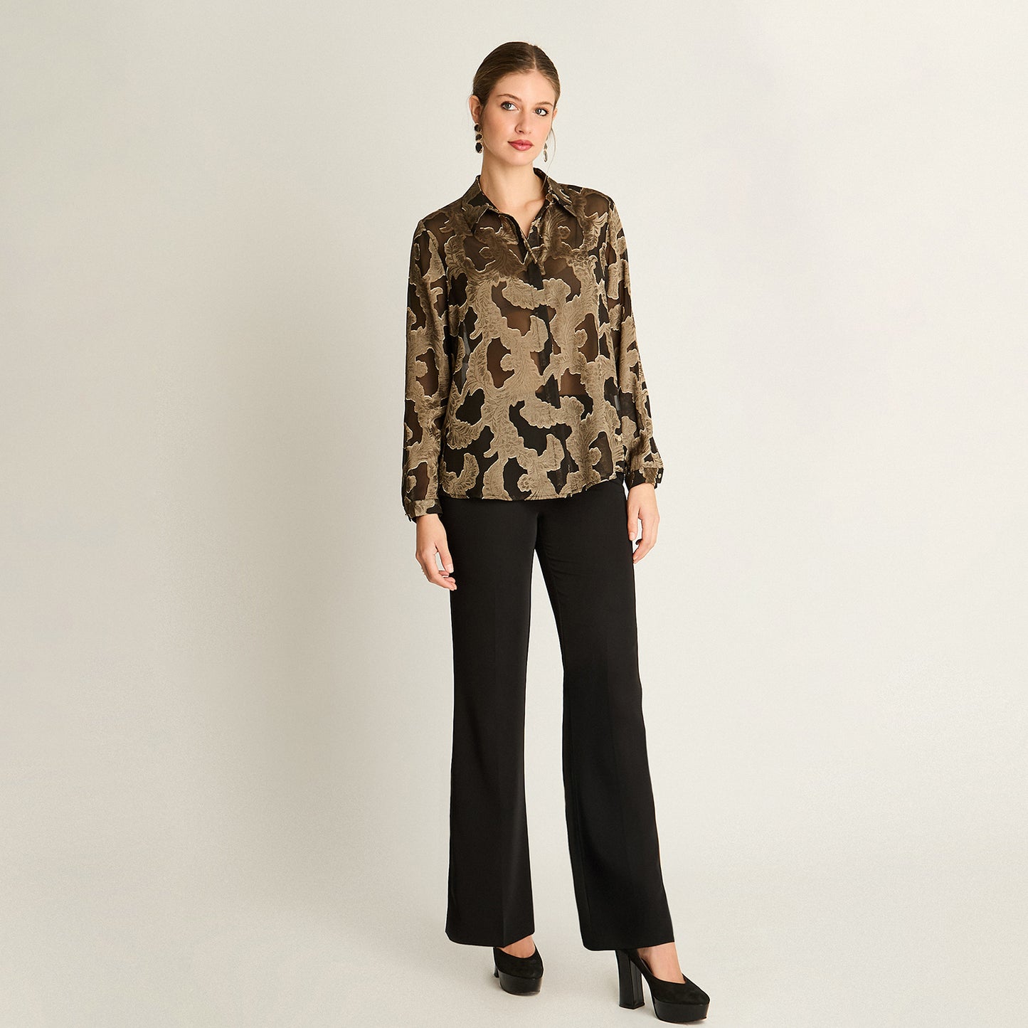 Blusa Negra Estampada - Lorenzo di Pontti