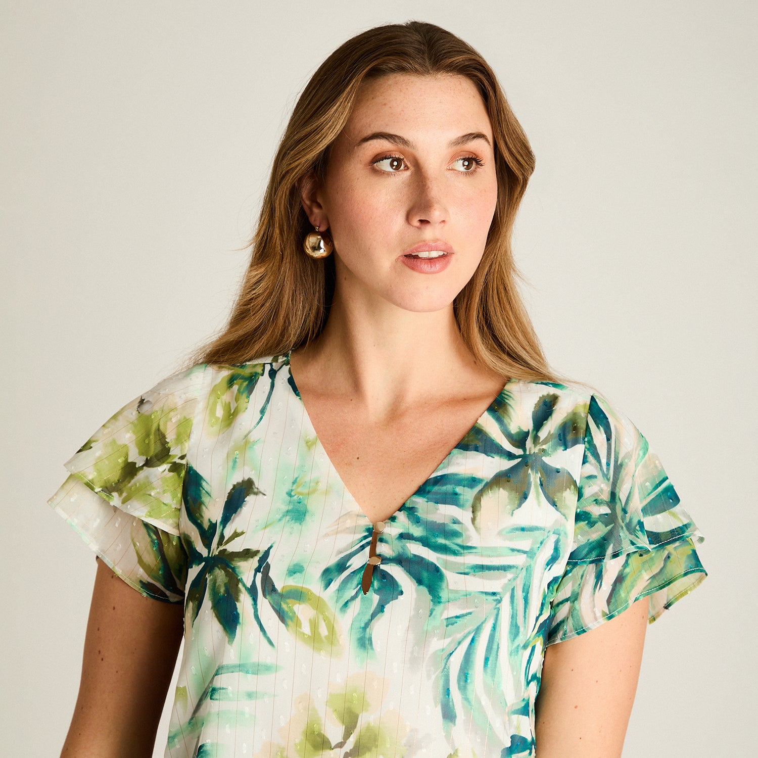 Blusa Verde Manga Corta Estampado Tropical