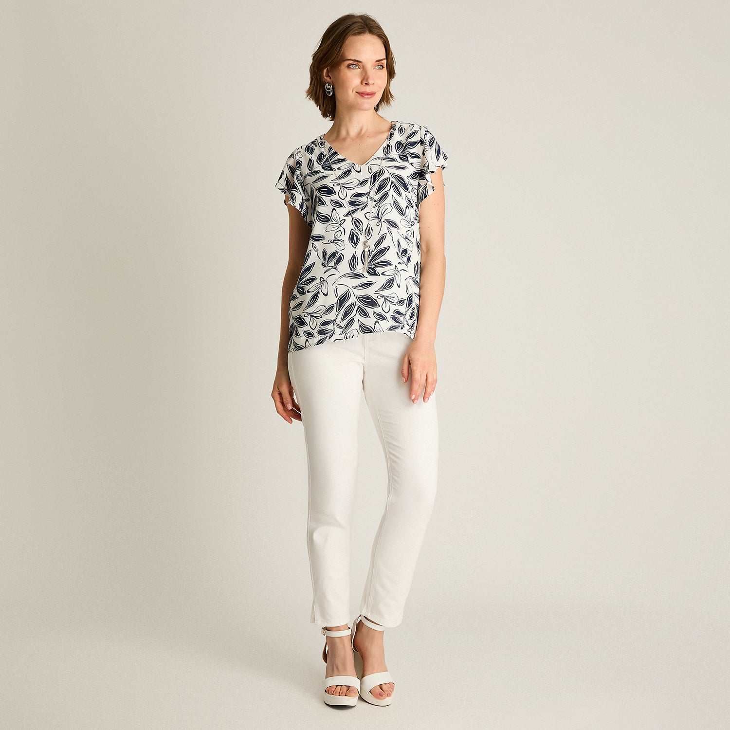 Blusa Azul Floral Manga Corta