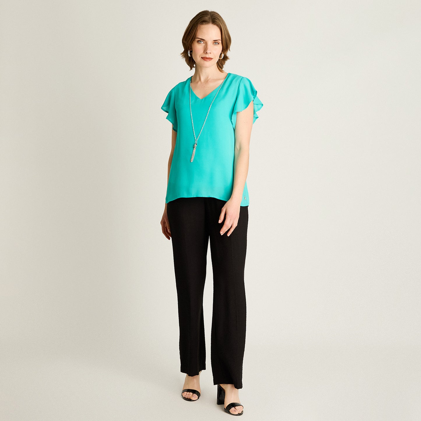 Blusa Celeste Manga Corta con Volantes