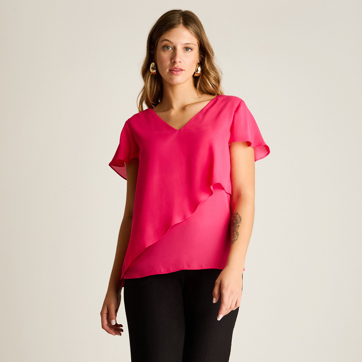 Blusa Fucsia Asimétrica Cuello V