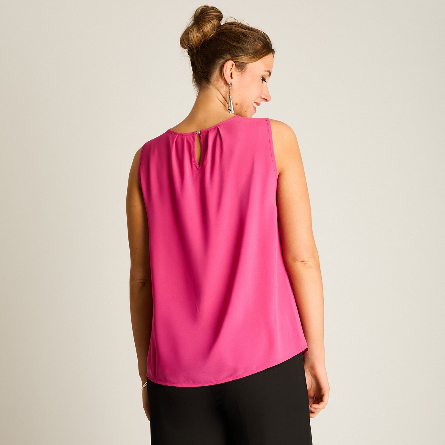Blusa Fucsia con Aplique de Brillos
