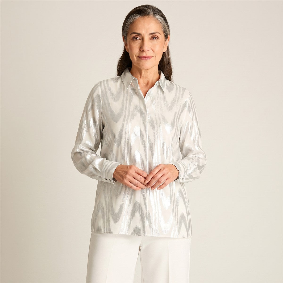 Blusa Plata Brillante de Fiesta en modelo adulta