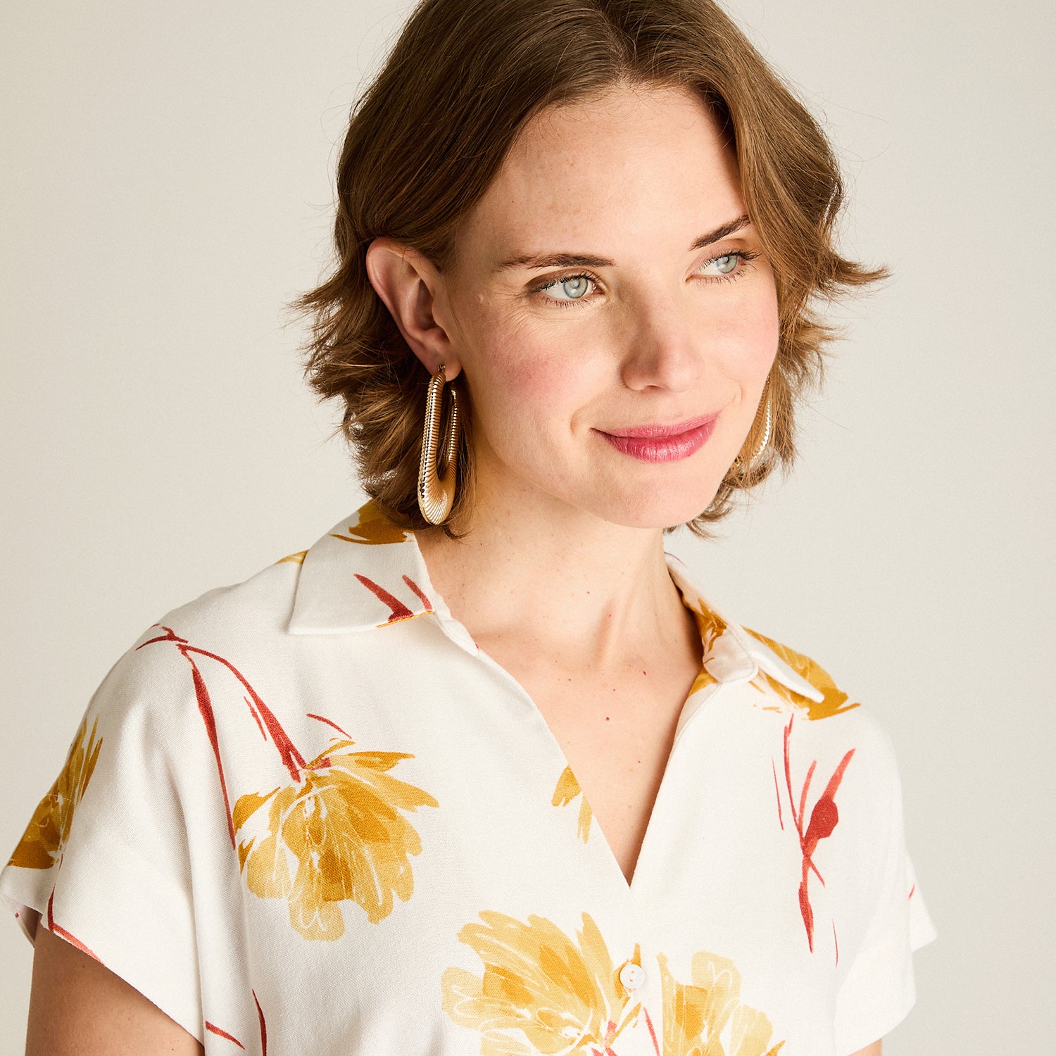 Blusa Mostaza Frescura Natural y Estilo Relajado