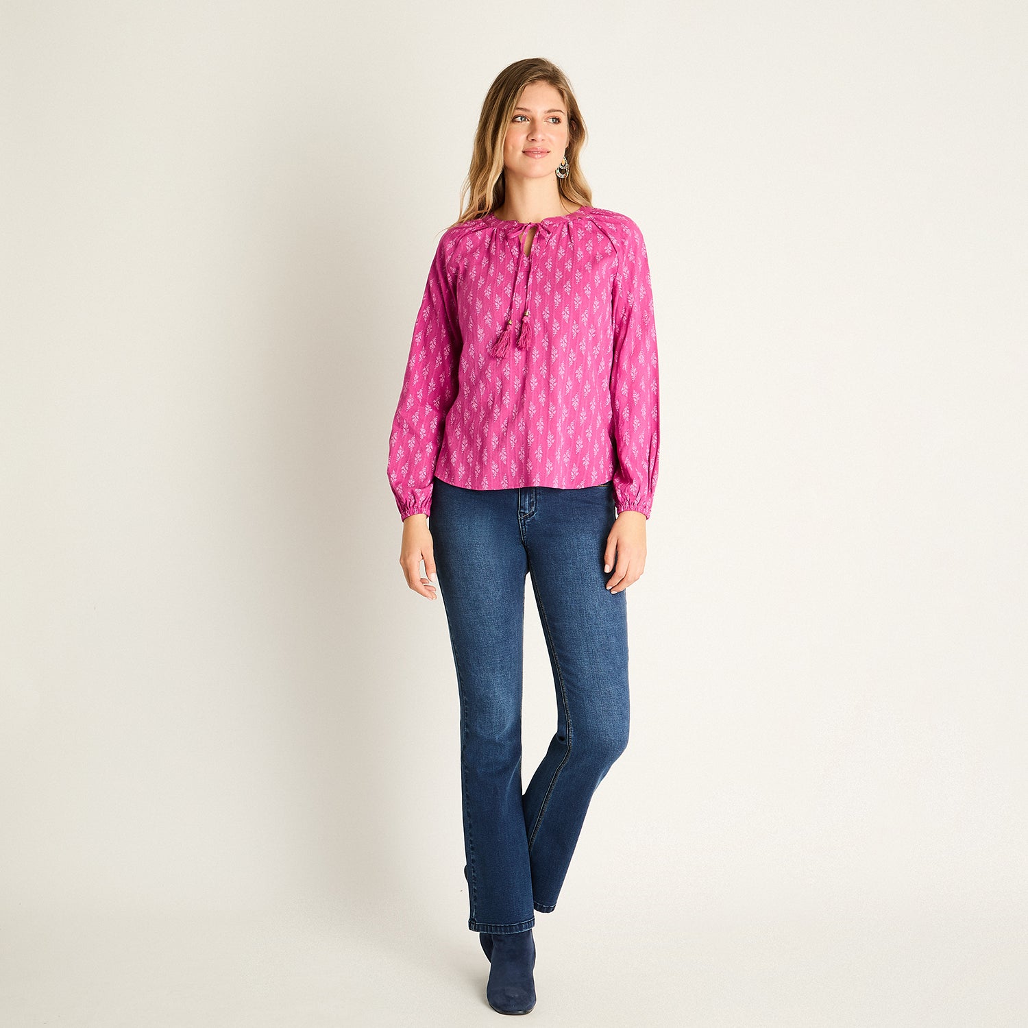 Blusa Magenta con Escote Amarre