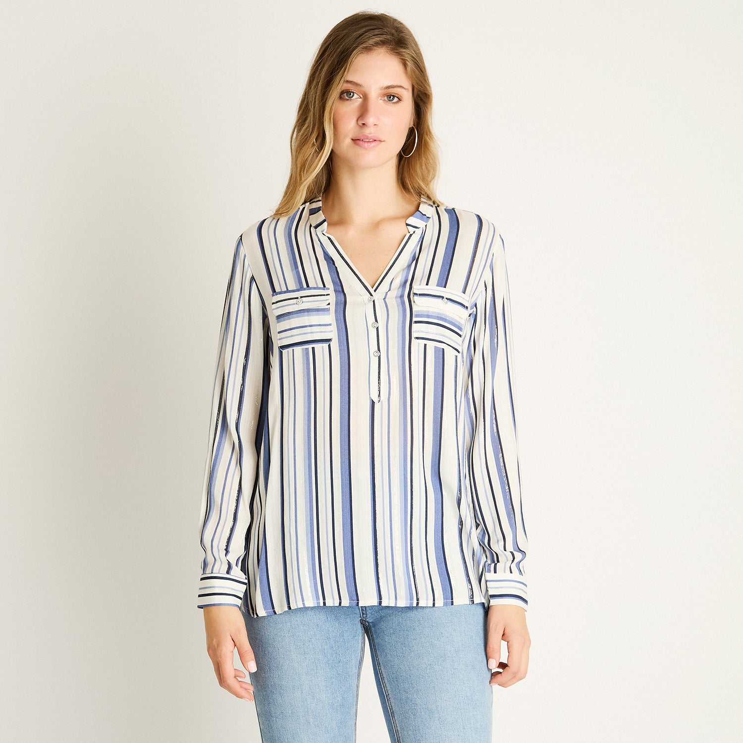 Blusa Blanca con Rayas