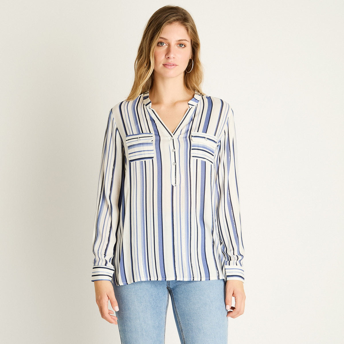 Blusa Blanca con Rayas