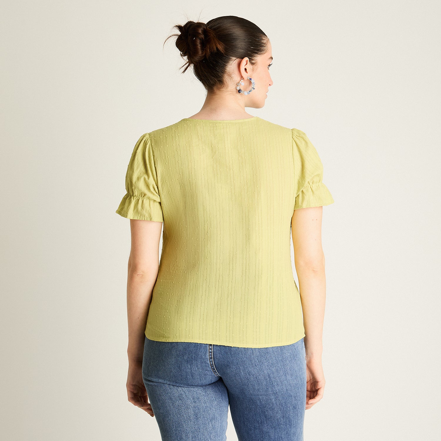 Blusa Verde Lima con Botones