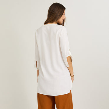 Blusa Blanco Manga 3/4 No Elasticado Sin Forro Calce Holgado