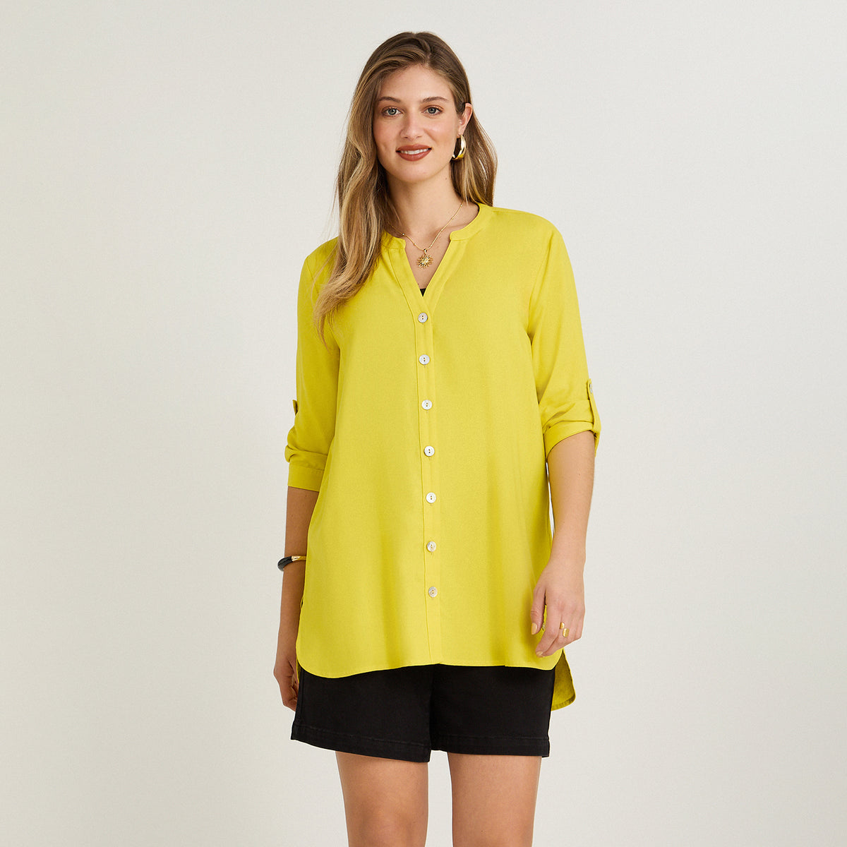 Blusa Verde Manga 3/4 No Elasticado Sin Forro Calce Holgado