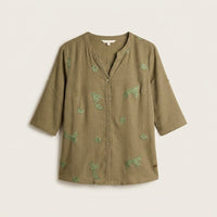 Blusa Verde Manga 3/4 No Elasticado Calce Normal en plano