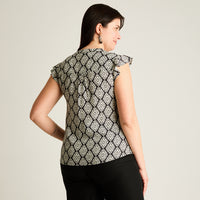 Blusa Negro Manga Corta No Elasticado Sin Forro Calce Normal