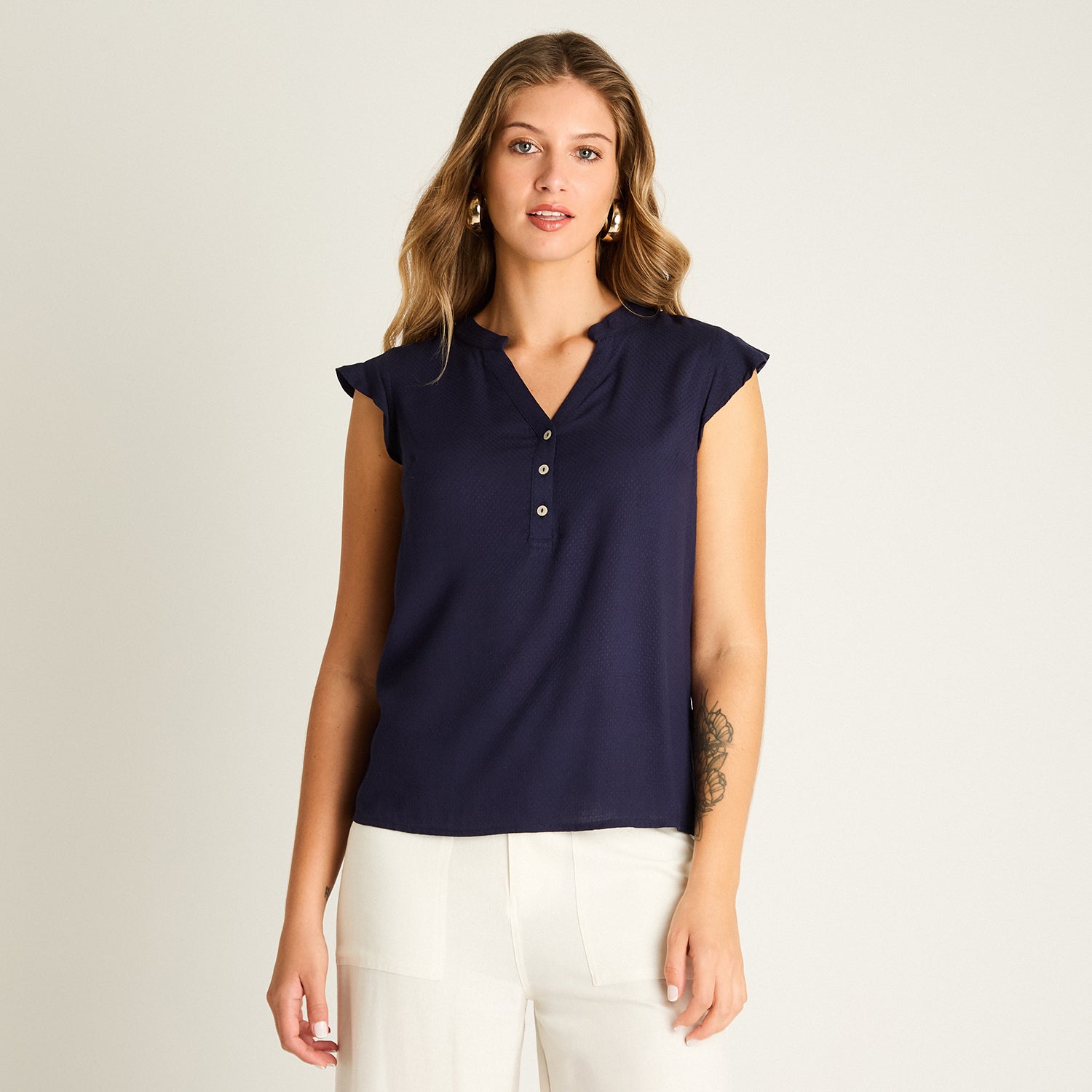 Blusa Azul Manga Corta No Elasticado Sin Forro Calce Normal