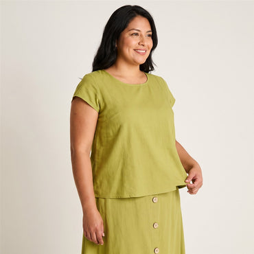 Blusa Verde Manga Corta No Elasticado Calce Holgado en modelo plus size