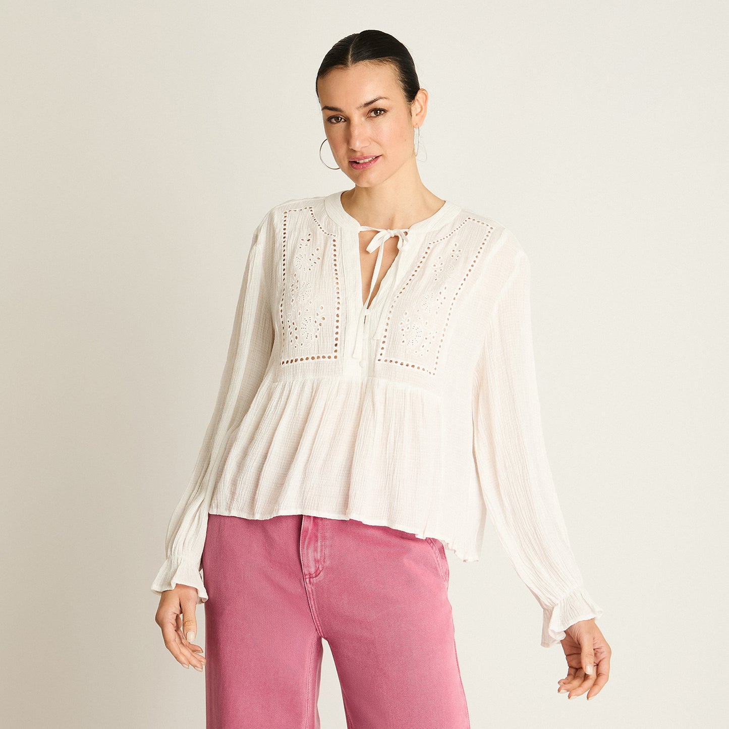 Blusa Crudo Bordado Romántico - Lorenzo di Pontti