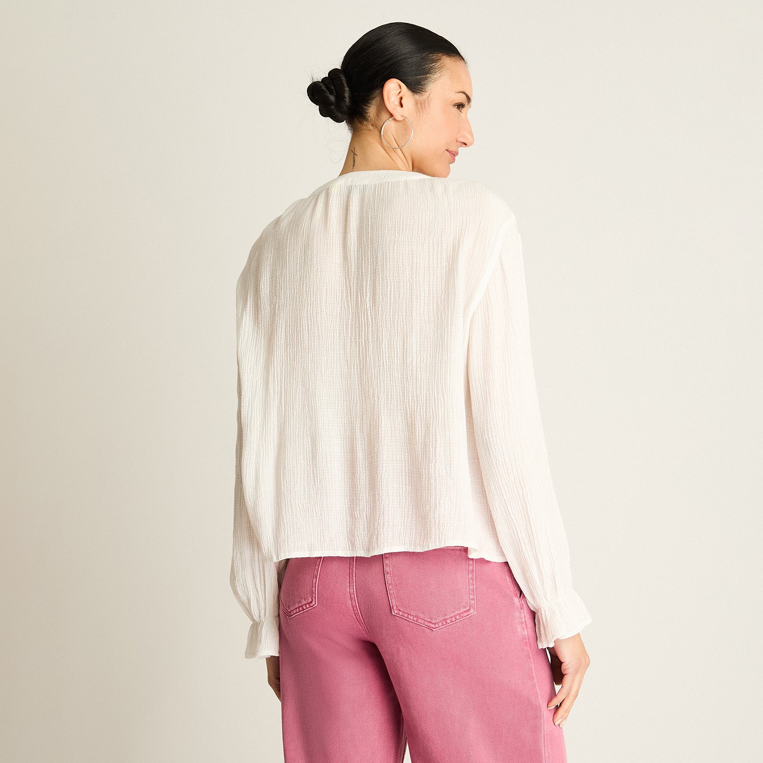 Blusa Crudo Bordado Romántico - Lorenzo di Pontti