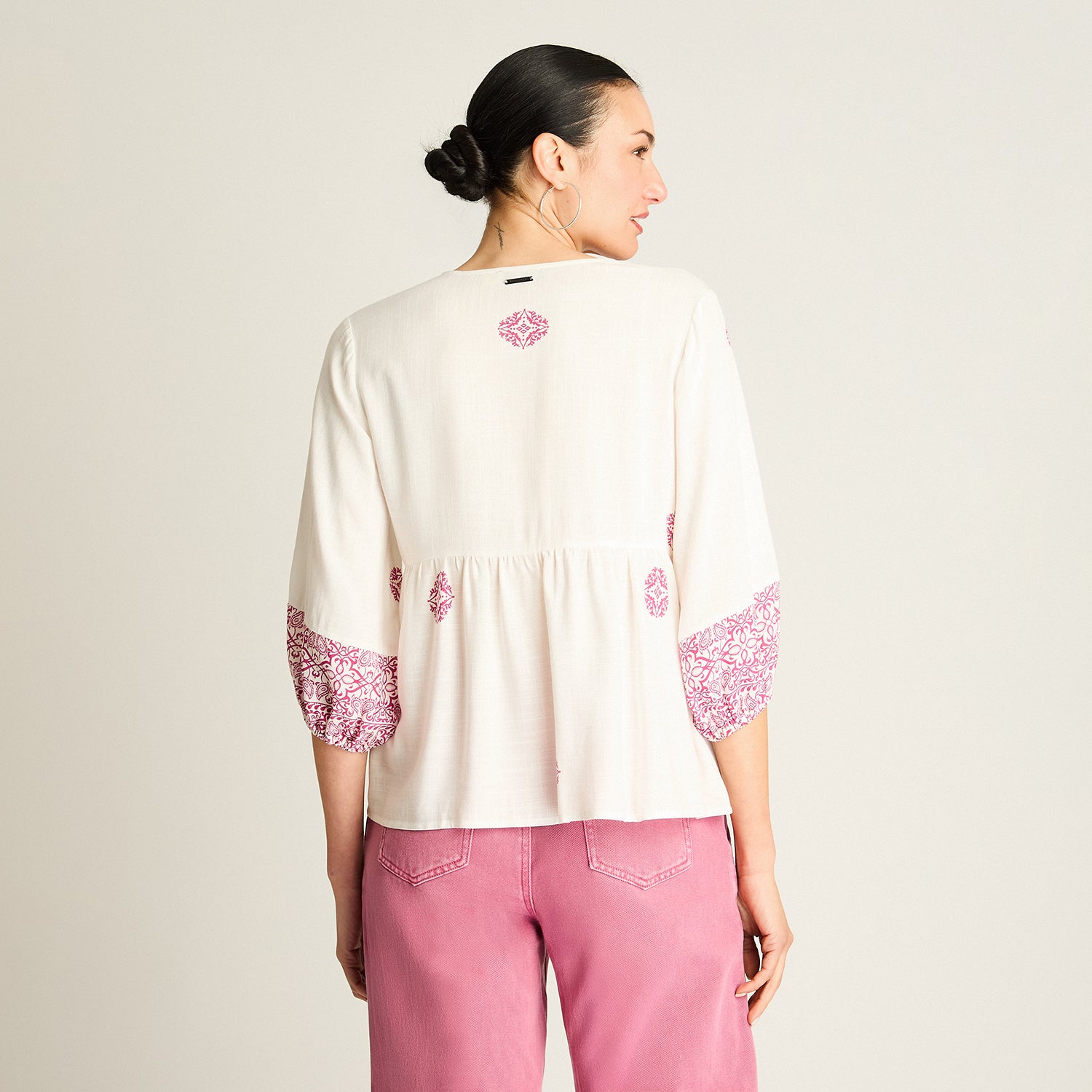 Blusa Crudo Bordado Étnico