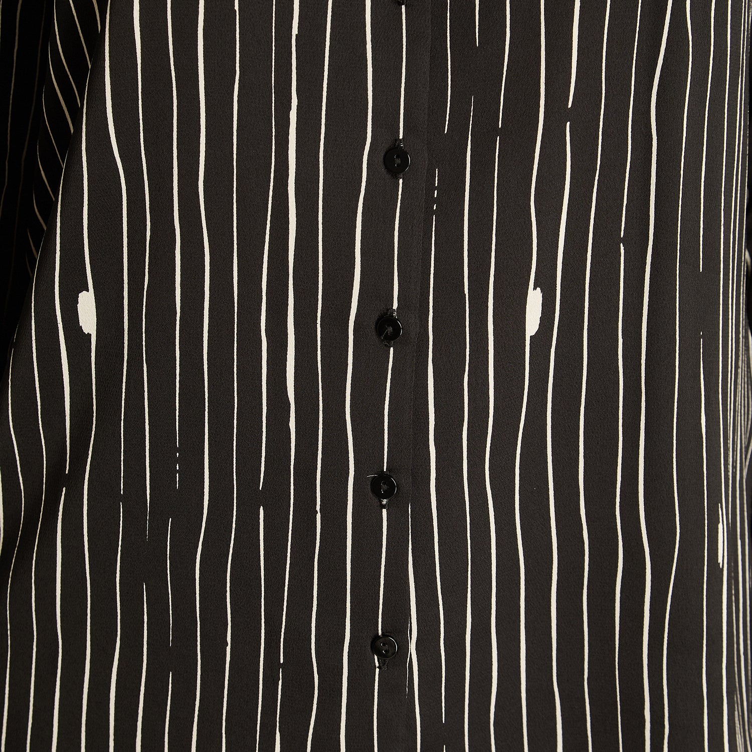 Blusa Negro Manga Larga Elasticidad Nula Sin Forro Calce Normal Tela Plano