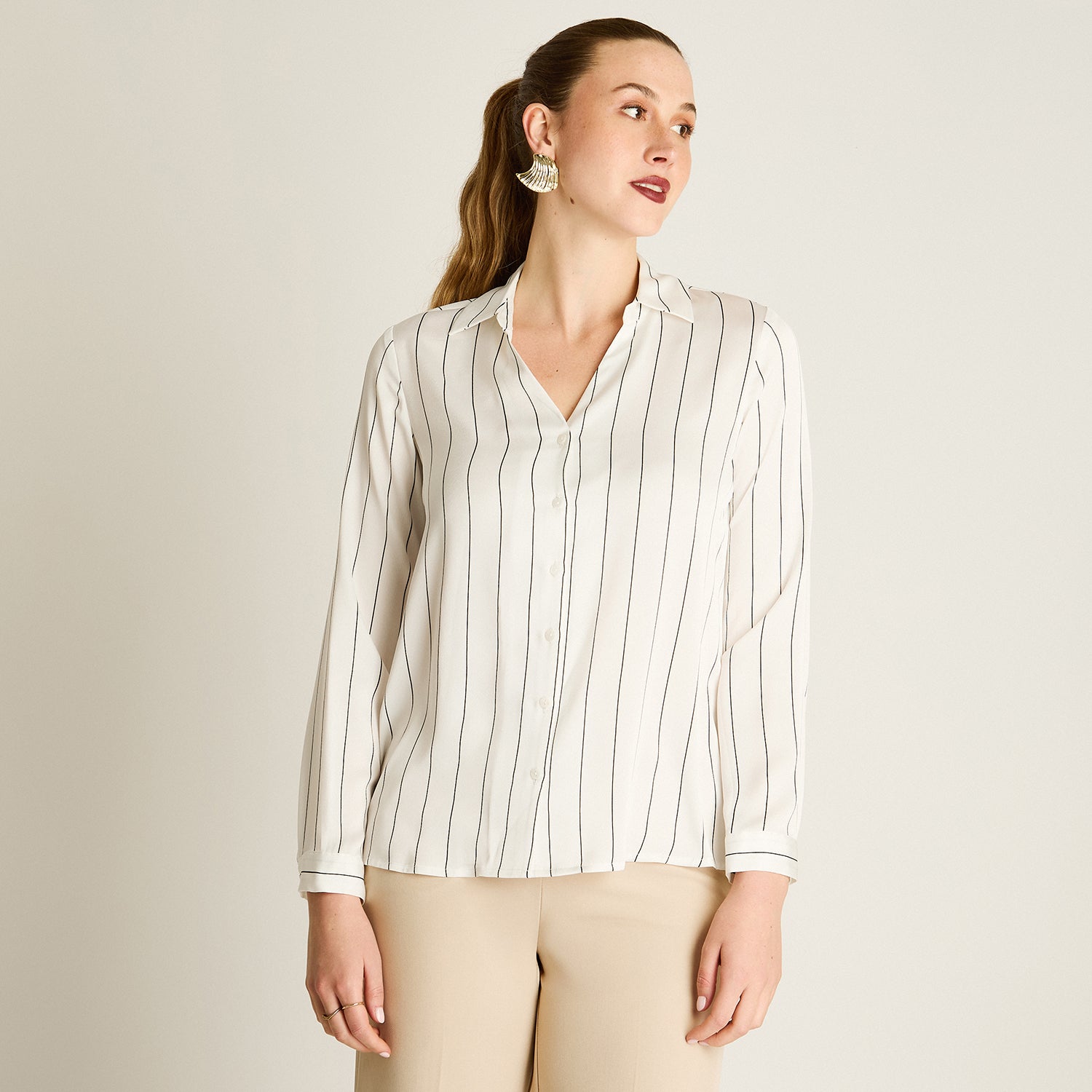 Blusa Crudo Manga Larga Elasticidad Nula Sin Forro Calce Normal Tela Plano