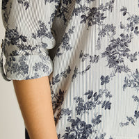 Blusa Azul Manga Larga Elasticidad Nula Sin Forro Calce Normal Tela Plano