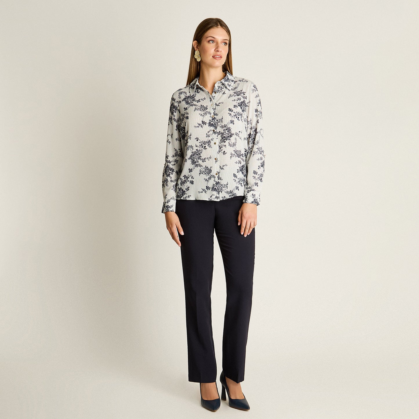 Blusa Azul Manga Larga Elasticidad Nula Sin Forro Calce Normal Tela Plano