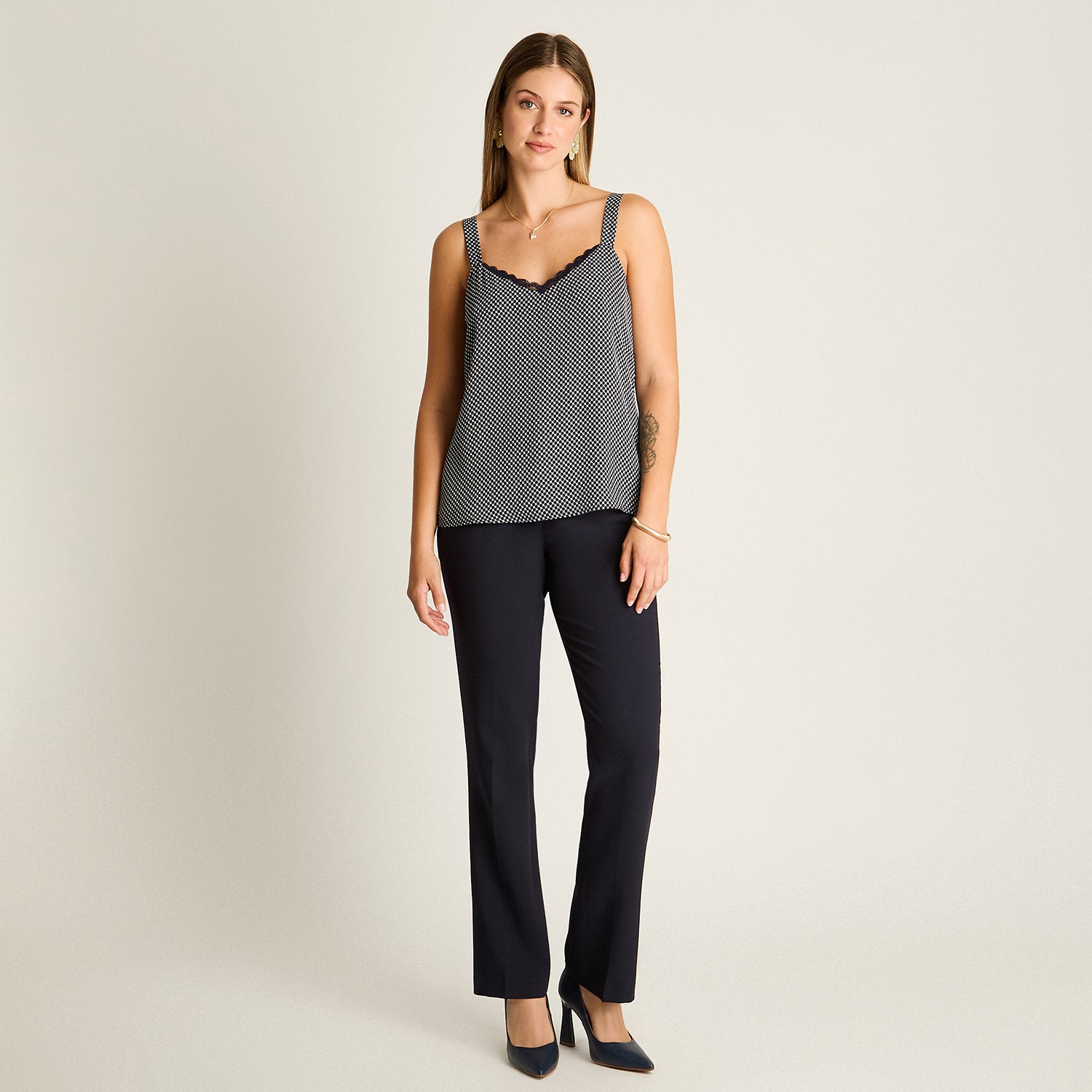 Blusa Azul Sin Mangas Elasticidad Nula Sin Forro Calce Normal Tela Plano