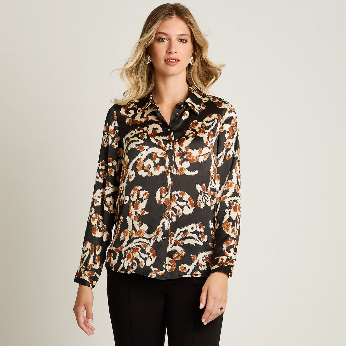 Blusa Negro Manga Larga Elasticidad Nula Sin Forro Calce Normal Tela Plano