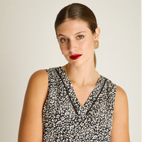 Blusa Negro Sin Mangas Elasticidad Nula Sin Forro Calce Normal Tela Plano