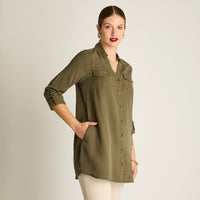 Blusa Verde Manga Larga Elasticidad Nula Sin Forro Calce Holgado Tela Plano