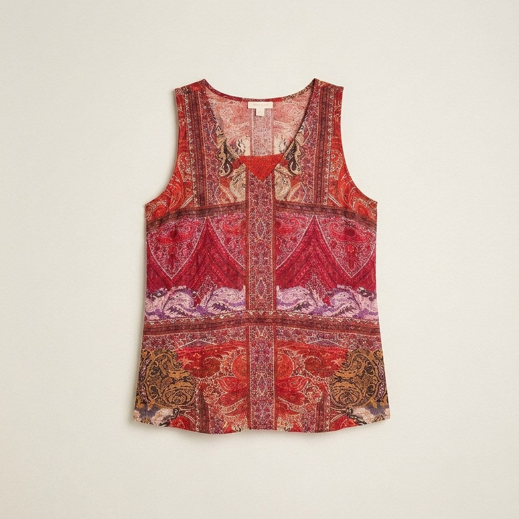 Blusa Terracota Sin Mangas con Detalle de Macramé en Escote en plano
