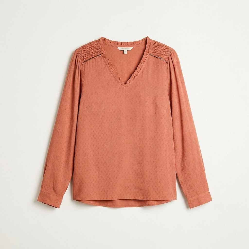 Blusa Terracota Escote V con Aplicación en Hombros en plano