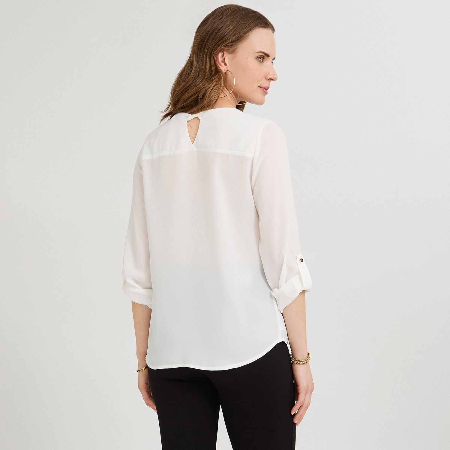Blusa Lisa Escote Redondo Manga Roll Up Blanco