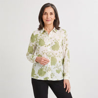 Blusa Manga Larga con Botones Verde en modelo adulta