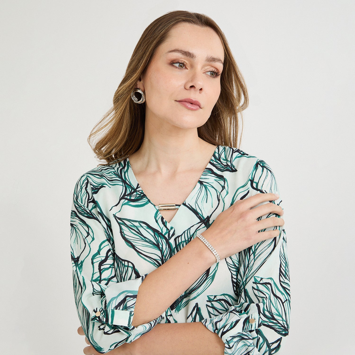 Blusa Manga Larga Escote V Estampada Verde