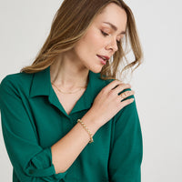 Blusa Manga Roll Up con Botones en Escote Verde