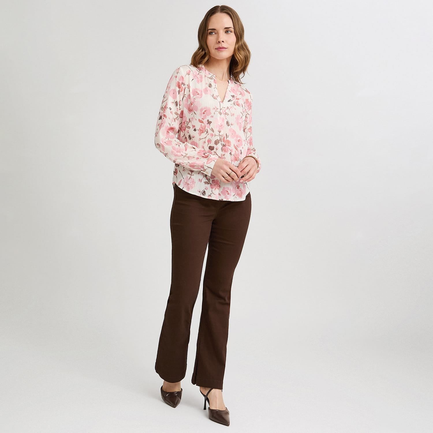 Blusa Escote Mao un Botón Rosado