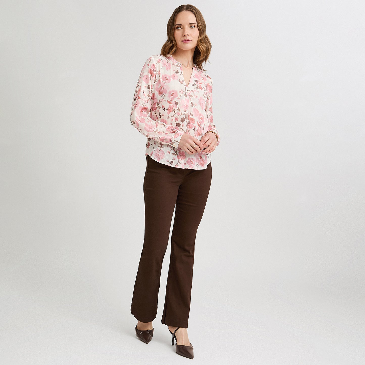 Blusa Escote Mao un Botón Rosado