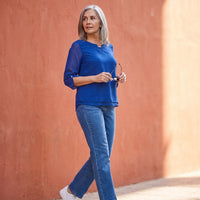 Blusa Manga 3/4 con Líneas de Lurex Azul lifestyle