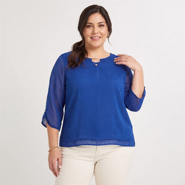 Blusa Manga 3/4 con Líneas de Lurex Azul en modelo plus size