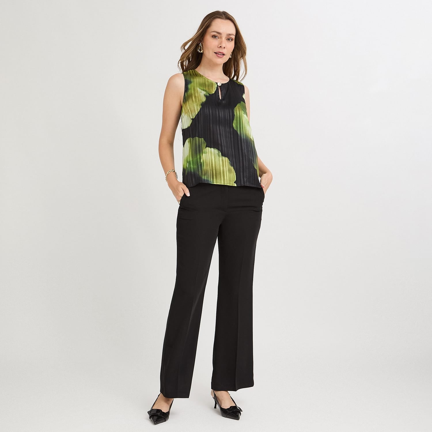 Blusa sin Mangas con Botón Estampada Verde