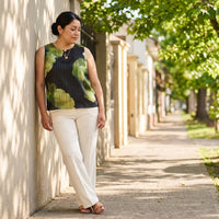 Blusa sin Mangas con Botón Estampada Verde lifestyle