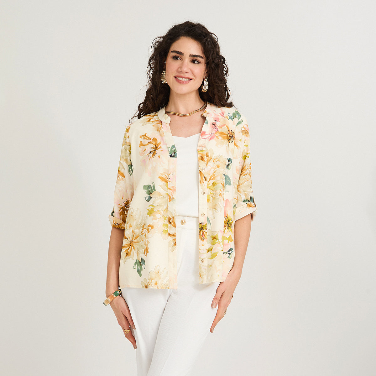 Blusa Lino Estampada Cuello Mao y Manga Roll Up Amarillo