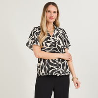 Blusa Manga Corta Cuello Camisero Negro